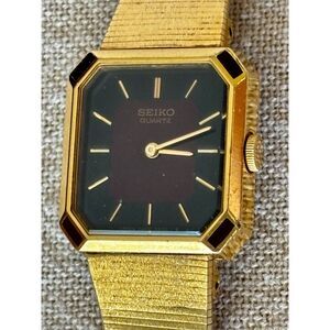 Vintage Seiko women's gold plated SGP tank watch, 5420-5260, 1980s